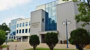 Prorektor medycznej uczelni pod lupą za wysokie zarobki. Prof. Torres odpiera zarzuty