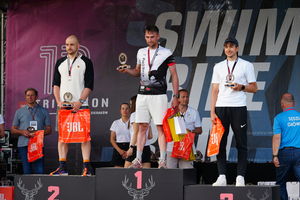 Maciej Wiśniewski ze srebrem podczas JBL Triathlon Sieraków 2025
