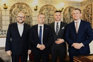 Burmistrz z absolutorium i wotum zaufania