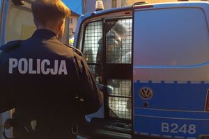 Pijany 71-latek demoluje dom i szarpie żonę. „Wyprowadź się natychmiast”!