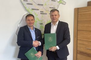 Podpisano umowę na budowę przeprawy przez rzekę Wel