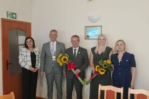 Piotr Rakoczy - wójt gminy Janowiec Kościelny jednogłośnie otrzymał absolutorium 