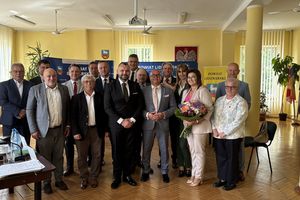 Pełne poparcie dla lokalnych władz - starosta i burmistrz z absolutorium