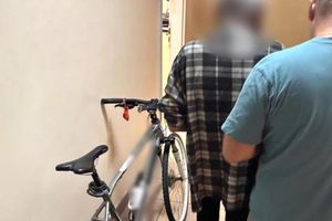 
Rowerem z Ostródy do Nidzicy. 63-latek w rękach policji 
