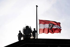 Zamach w szkole. W domu sprawcy znaleziono bombę