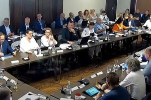 Trwa sesja Rady Miasta. Czy Prezydent otrzyma absolutorium? 