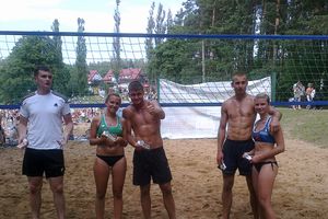 Siatkówka plażowa w Kretowinach