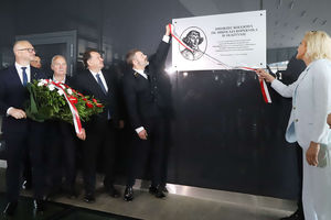 Mikołaj Kopernik patronem olsztyńskiego dworca [ZDJĘCIA]