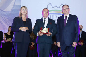 Jacek Kosmala najpopularniejszym burmistrzem województwa