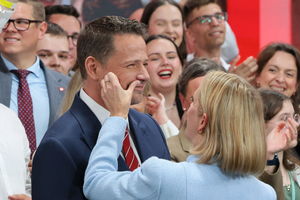 Czy poparcie celebrytów zaszkodziło Trzaskowskiemu?