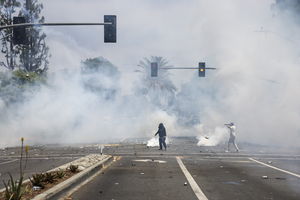 Los Angeles płonie. Starcia imigrantów z federalnymi służbami