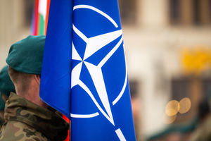 NATO zbroi się na poważnie: 5 proc. PKB na obronę!