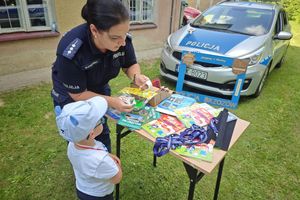 Policyjny radiowóz i dobra zabawa – piknik w Orzechówce pełen atrakcji