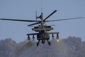 Nowa siła w powietrzu. Śmigłowce Apache już w Polsce