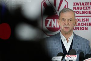 Prezes ZNP upomina się o podwyżki dla nauczycieli