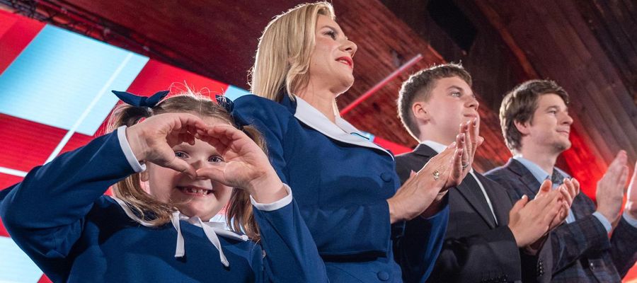 Kasia wam przeszkadza? Bo jest szczęśliwa?