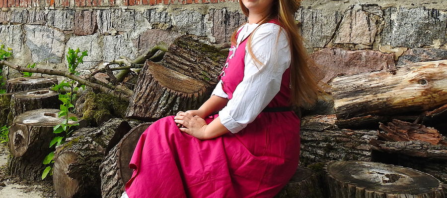 Odskocznią od ciężkiej pracy dekarskiej jest dla Agaty Zawackiej jest udział w Bractwie Rycerskim XXVI Chorągwi Zamku Bratjan i Nowego Miasta