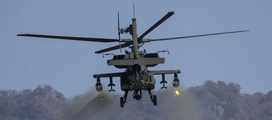 Nowa siła w powietrzu. Śmigłowce Apache już w Polsce