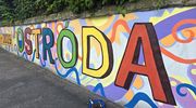 Mural na okrągłe urodziny miasta 
