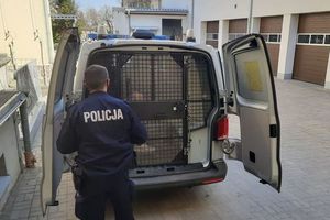 Policjanci zatrzymali trzech poszukiwanych mężczyzn