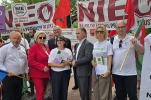 Purda protestowała w Warszawie