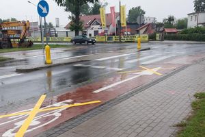 Bezpieczniej dla pieszych w Szczytnie. Ruszyła budowa chodnika przy ul. Wielbarskiej