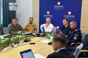 Stan wód jest wysoki i wciąż trudny do przewidzenia. Wojewoda Król jedzie do Elbląga i na Powiśle 