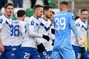 Nowe rozdanie Stali Mielec – ekstraklasa czeka!