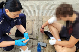 Groźny upadek 18-latka bez kasku. Policjantki z Olsztyna udzieliły pierwszej pomocy