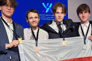 Marek Gajownik zdobył złoty medal w 57. Międzynarodowej Olimpiadzie Chemicznej w Dubaju!