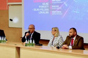 [WIDEO] Samorządy. Silne powiaty – silna Polska lokalna. IX Kongres Przyszłości