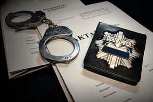 Chciał kupić felgi, stracił pieniądze – 24-latek oszukany w sieci