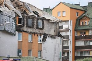 Pogorzelcy z Ząbek wrócą swoje rzeczy. Jednorazowo i w asyście policji

