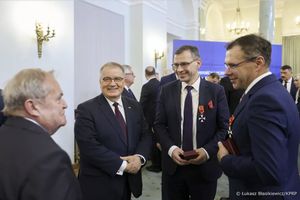 Znani dziennikarze nagrodzeni przez prezydenta 