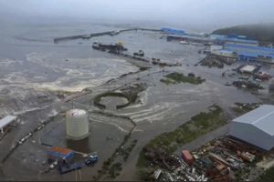Fale tsunami uderzyły. To następstwo trzęsienia ziemi w Rosji
