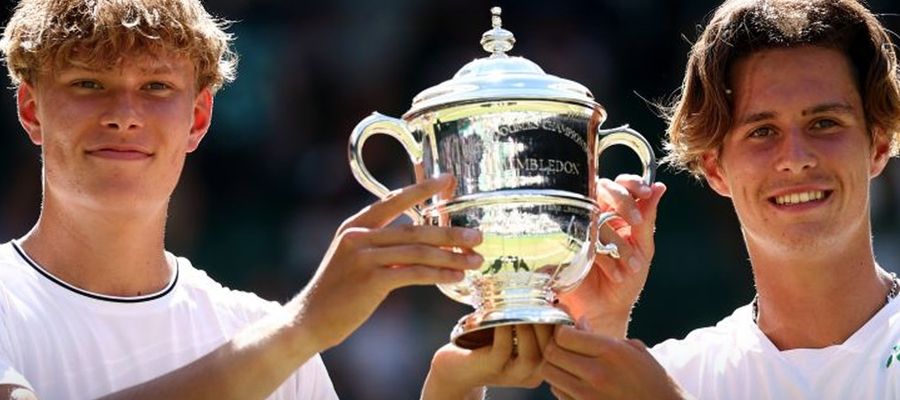 Polak triumfuje w deblu juniorów na Wimbledonie!
