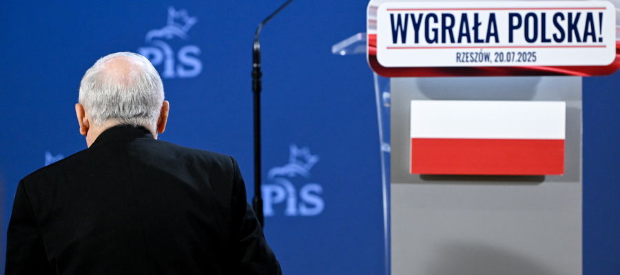 Prezes PiS Jarosław Kaczyński podczas spotkania otwartego w Rzeszowie.