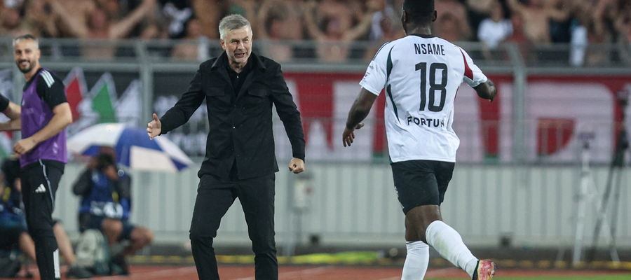 Jean Pierre Nsame i trener Legii Edward Iordanescu 