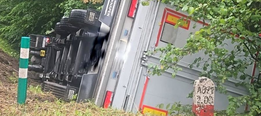W środę, 9 lipca, przed Rucianem-Nidą zderzyły się dwa samochody ciężarowe