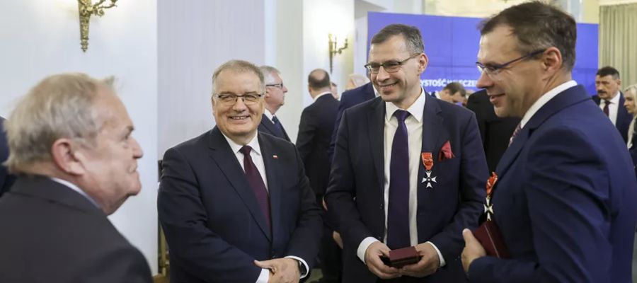 Znani dziennikarze nagrodzeni przez prezydenta 