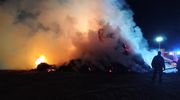 W nocy strażacy walczyli z ogniem