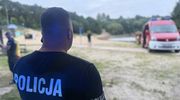 Zniknął pod wodą. Akcja służb nad jeziorem przerwana do rana