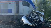 Auto osobowe zderzyło się z pociągiem relacji Szczecin-Białystok [AKTUALIZACJA]