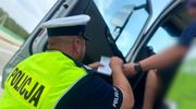 Śmigłowiec nad S7 i policyjne kontrole