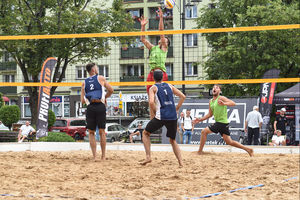 Plac Wolności zamieni się w boisko do siatkówki plażowej