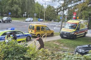 Potrącenie 71-latki na przejściu dla pieszych