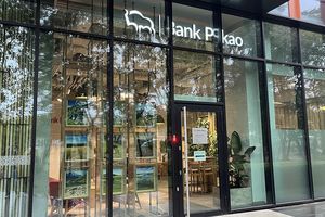 Duży bank chce zwrotu pieniędzy od doradców PiS