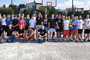 Turniej na nowym półboisku