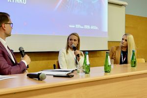 [WIDEO] Agencje nieruchomości wobec wyzwań współczesnego rynku - panel IX Kongres Przyszłości