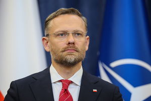 "Weto prezydenta nie wyłącza starlinków Ukrainie"
